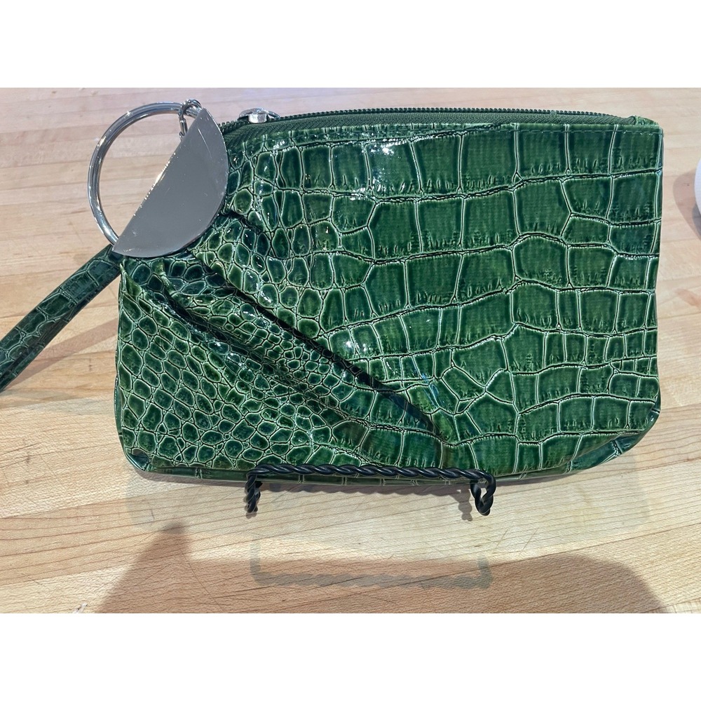 LULU Emerald Green Crocodile Embossed Small Clutch with Wristlet Clean